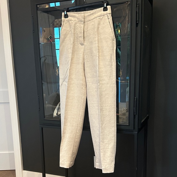 Aritzia Pants - Aritzia Linen Cream Limitless Pant. New, never worn.
